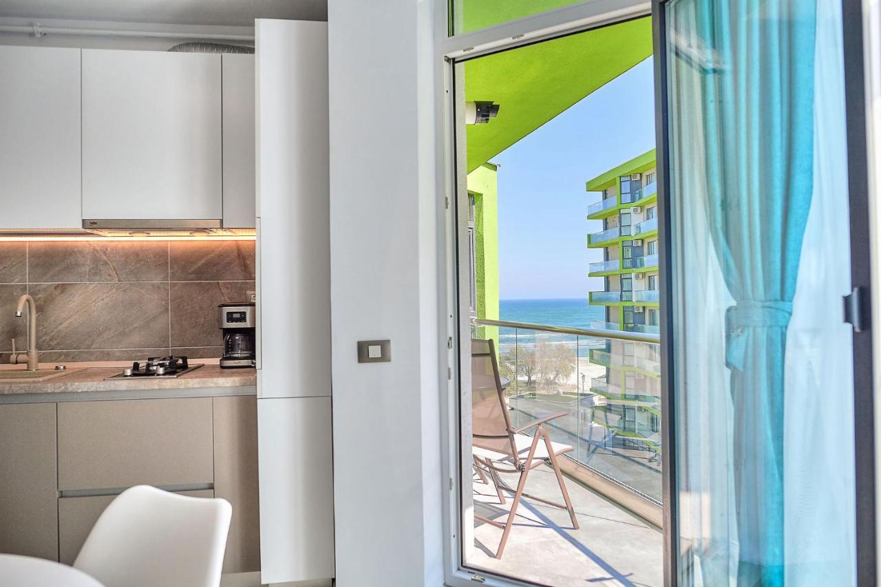 Sea Love apt ALEZZI SPA n Pools Beach Resort Năvodari Exterior foto