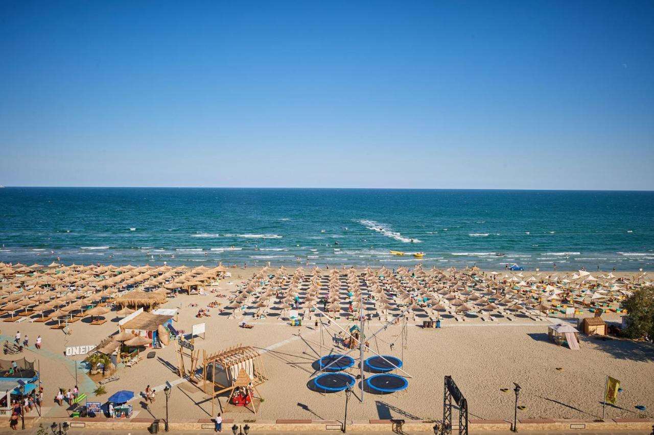 Sea Love apt ALEZZI SPA n Pools Beach Resort Năvodari Exterior foto
